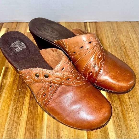 Clark’s Leather Mules Slip On SZ 8 1/2 M Like New Style 64949 - Picture 1 of 7